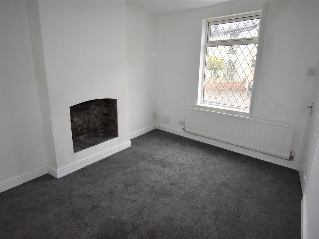 2 bed detached house to rent in Station Road, Alsager, StokeOnTrent ST7, £550 pcm Zoopla