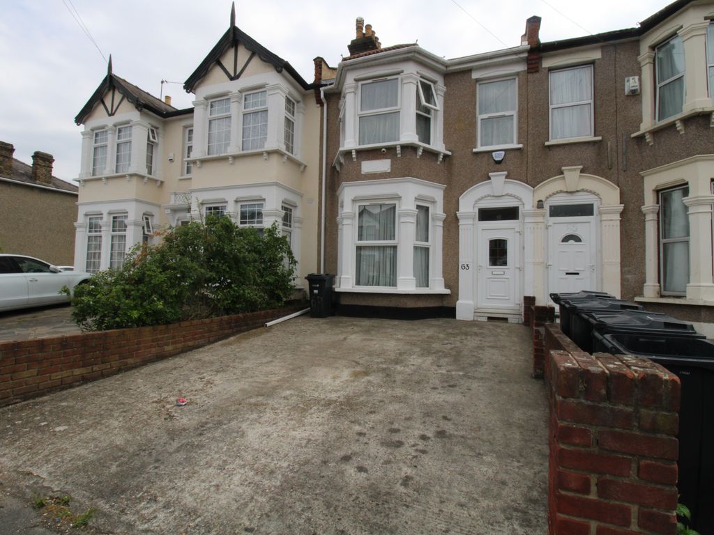 3 bed terraced house for sale in De Vere Gardens, Cranbrook, Ilford IG1