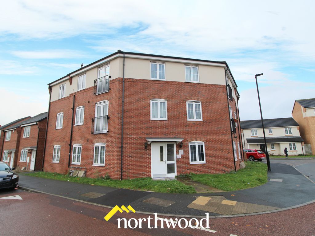2 bed flat for sale in Carr House Road, Hyde Park, Doncaster DN4, £