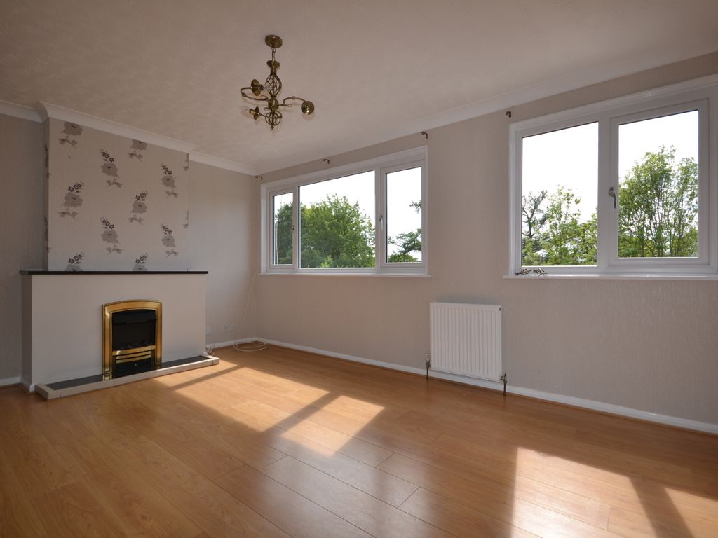 4 bed town house to rent in Parkhill Road, Hemel Hempstead