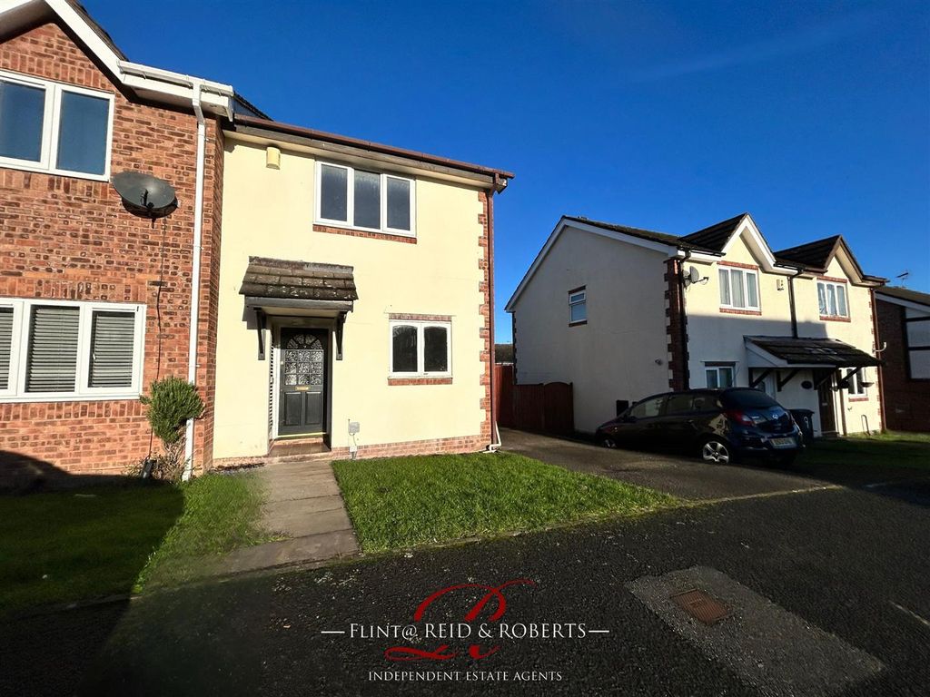 2 bed semidetached house for sale in Chestnut Close, Flint CH6, £
