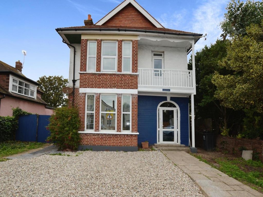 4 bed detached house for sale in Skelmersdale Road, ClactonOnSea CO15