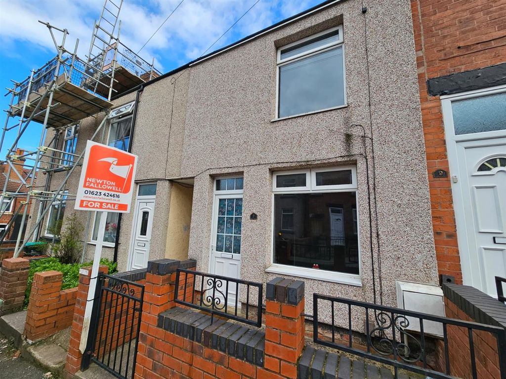 2 bed terraced house for sale in Birkland Street, Mansfield NG18 Zoopla