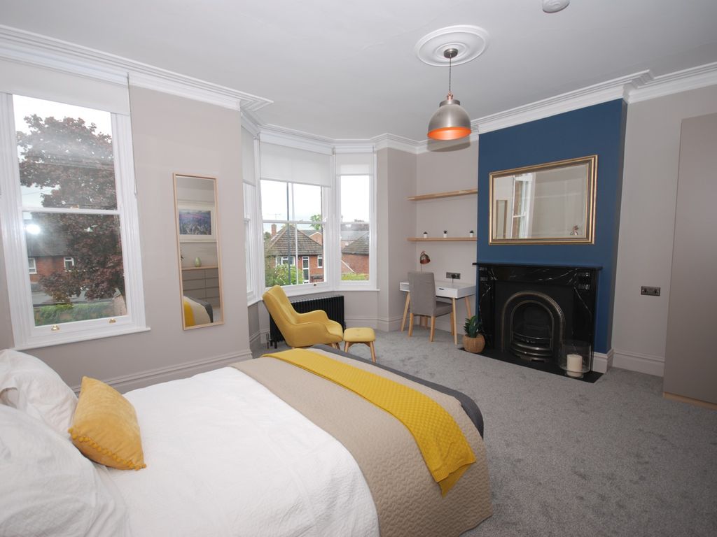 Room to rent in Rugby Road, Leamington Spa, Warwickshire CV32, £695 pcm