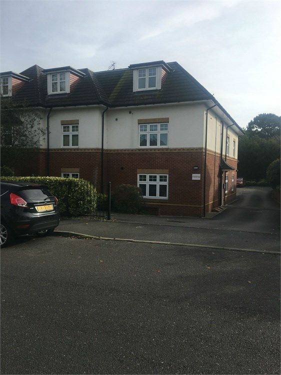1 bed flat to rent in 23 Langley Road, Poole BH14, £895 pcm Zoopla