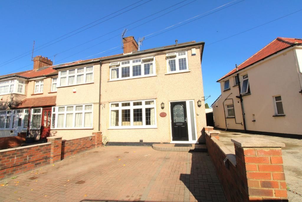 4 bed semidetached house for sale in Waltham Avenue, Hayes UB3 Zoopla