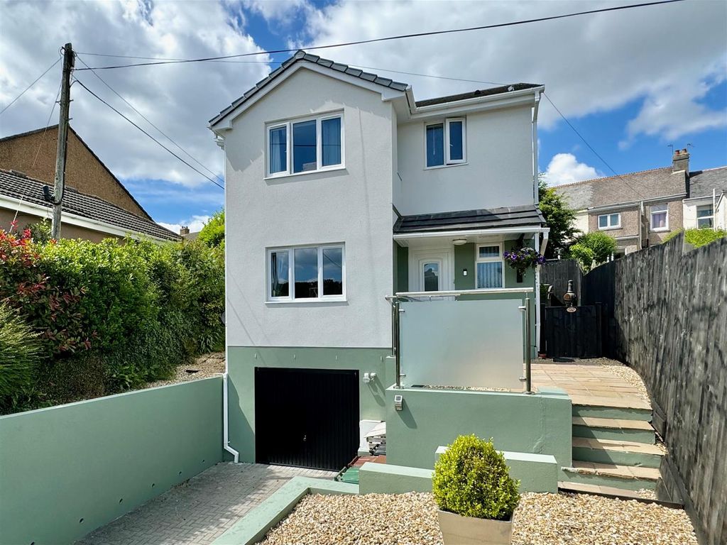 3 bed detached house for sale in Wembury Road, Elburton, Plymouth PL9