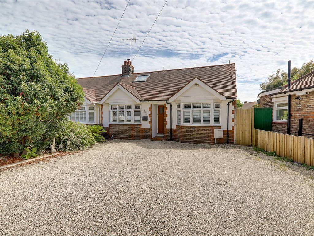 3 bed semidetached house for sale in Henty Road, Broadwater, Worthing