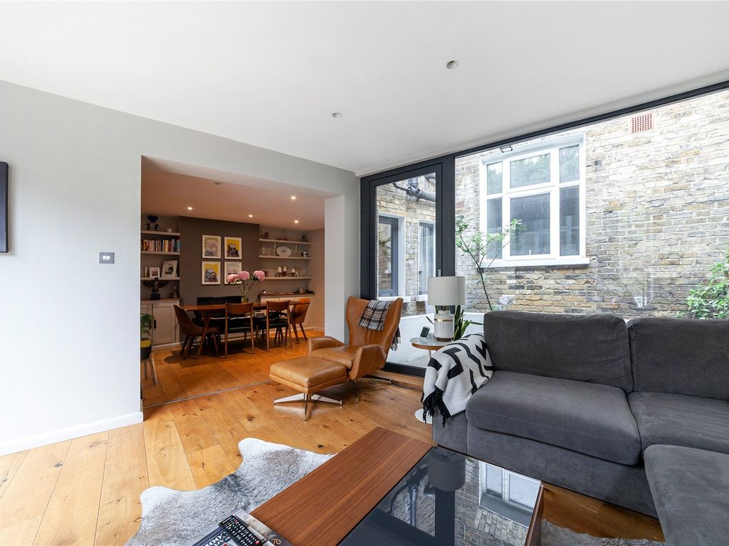 Hafer Road, London SW11