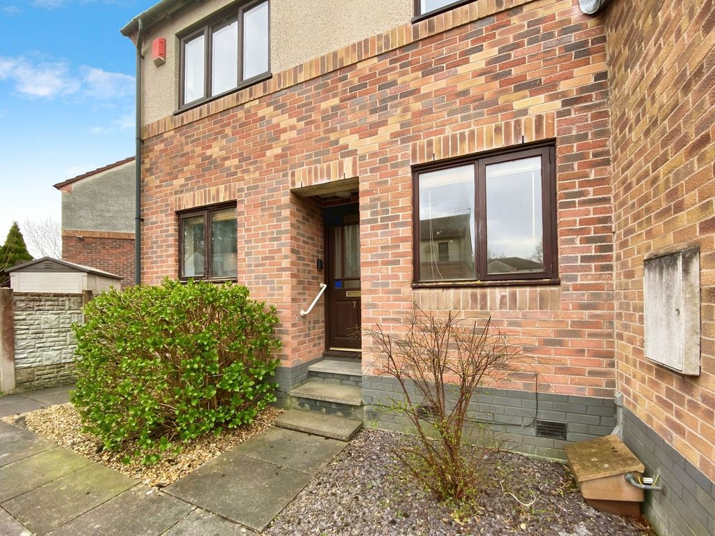 2 bed flat to rent in Beaumont Park, Lancaster LA1, £650 pcm Zoopla