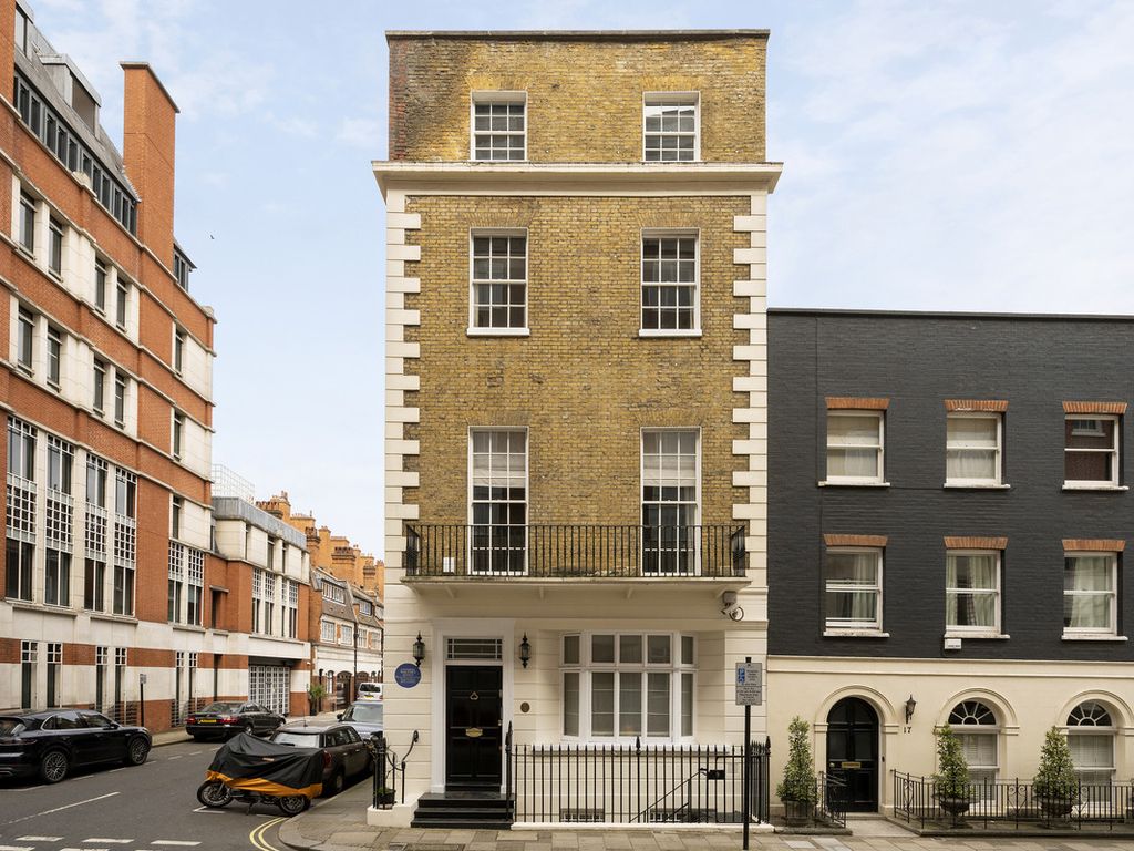 South Street, London, 2 W1K  