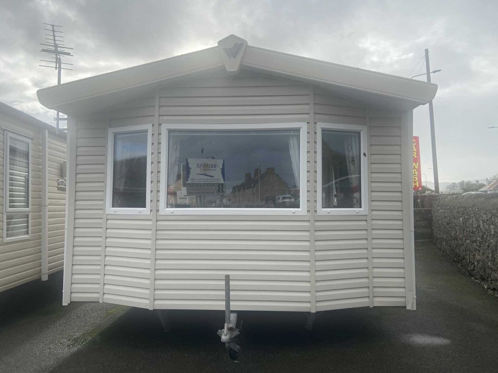 2 bed mobile/park home for sale in Towyn Road, Towyn, Abergele LL22, £