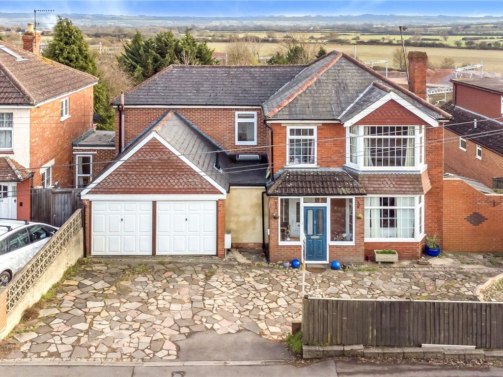 5 bed detached house for sale in Bath Road, Swindon, Wiltshire SN4 Zoopla