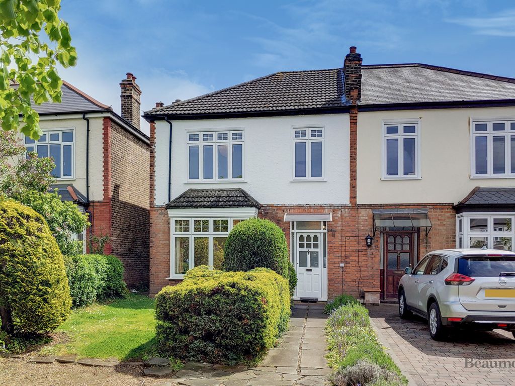 3 bed semidetached house to rent in Newstead Road, Lee, London SE12