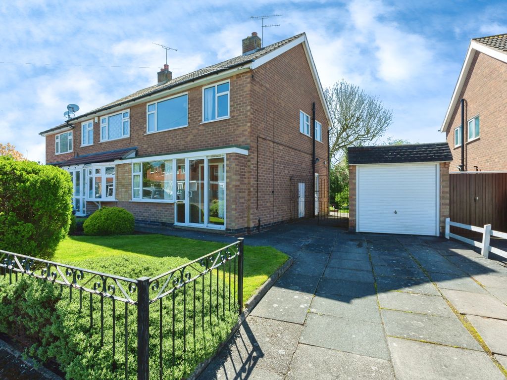 3 bed semidetached house for sale in Springbrook Drive, Scraptoft