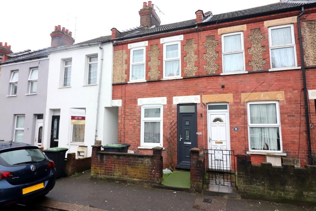 2 bed terraced house for sale in Spencer Road, Luton, Bedfordshire LU3
