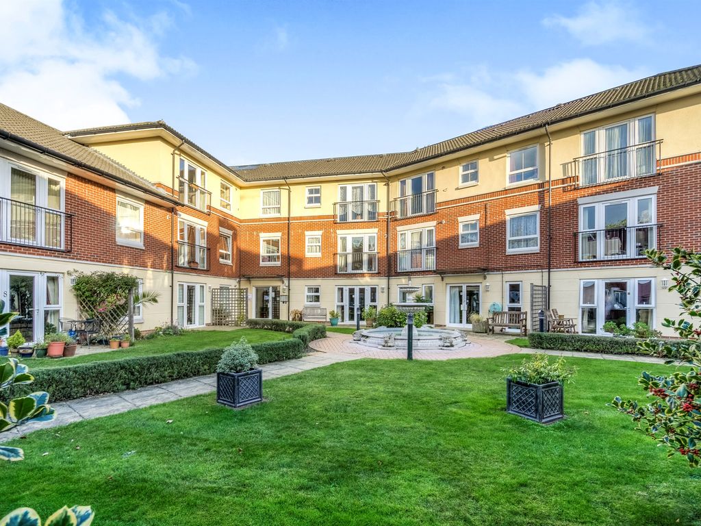 1 bed flat for sale in Rollesbrook Gardens, Shirley, Southampton SO15