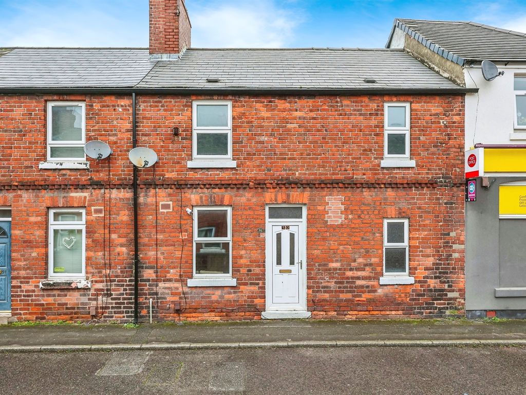 3 bed end terrace house for sale in Tilford Road, Newstead Village