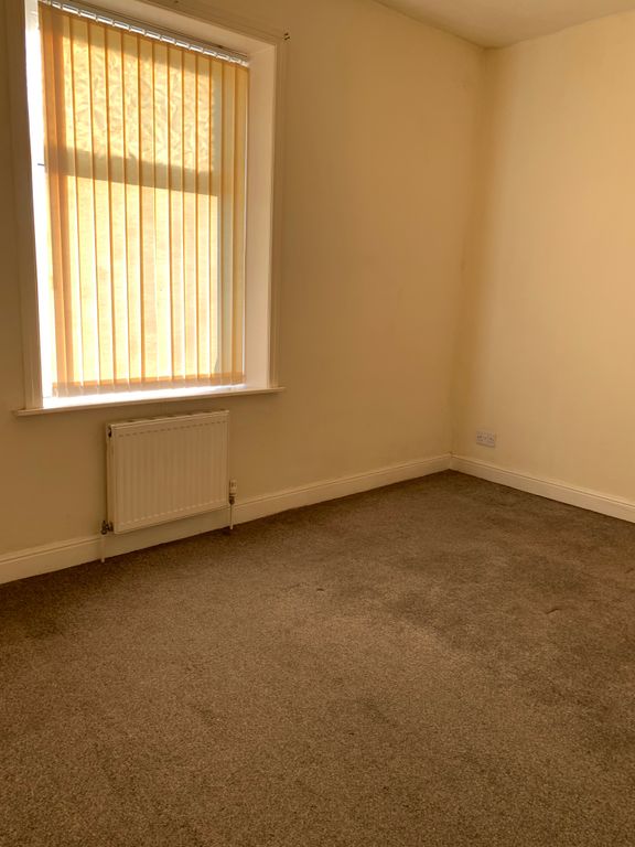 2 bed terraced house to rent in Holmsley Street, Burnley BB10 Zoopla