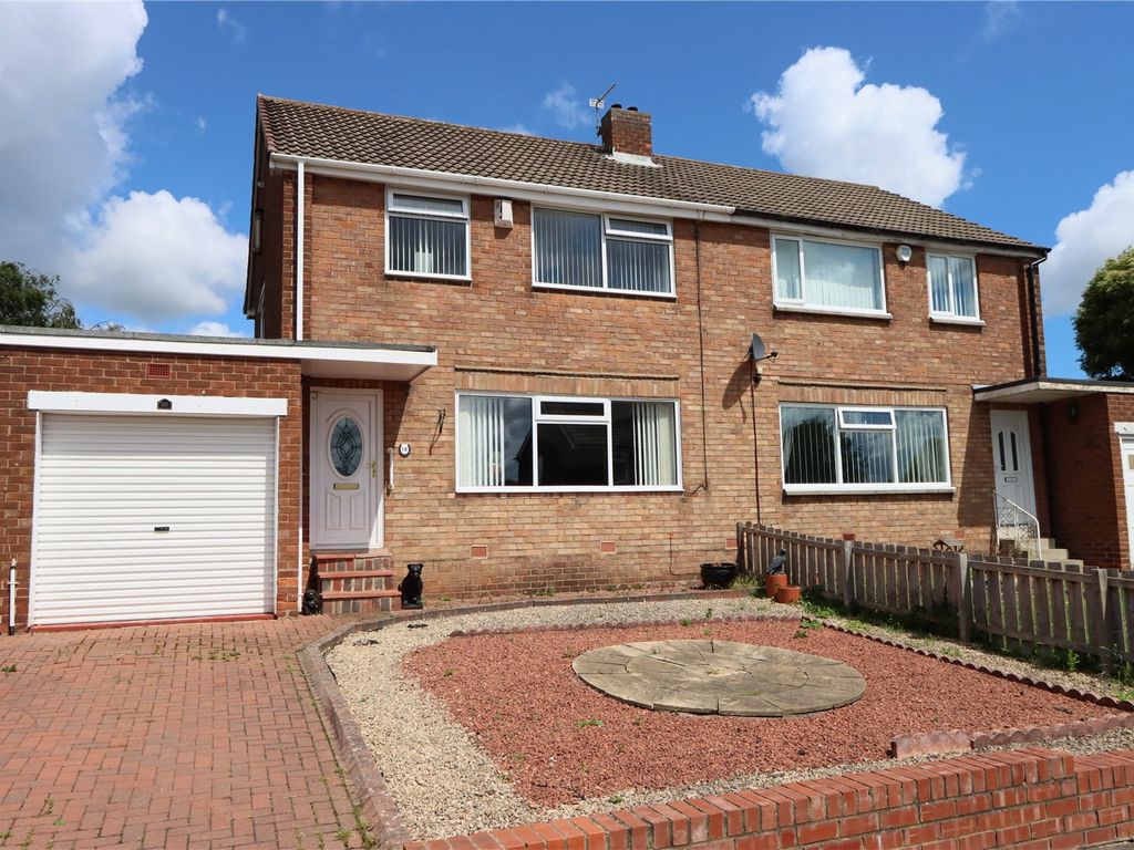 3 bed semidetached house for sale in Stuart Gardens, Newcastle Upon Tyne, Tyne And Wear NE15, £