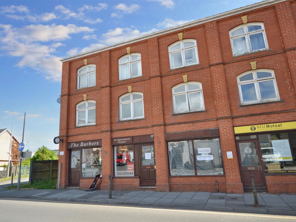 2 bed flat for sale in Picton Terrace, Narberth SA67, £90,000 Zoopla