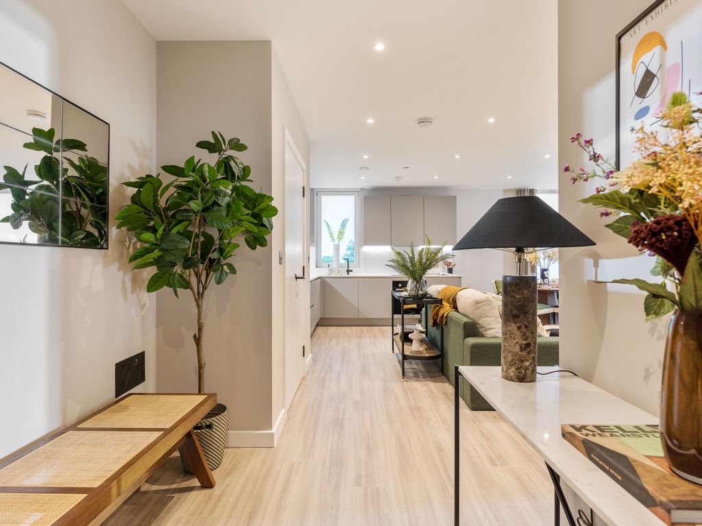 New home, 2 bed flat for sale in Park North, Seven Sisters, London N15