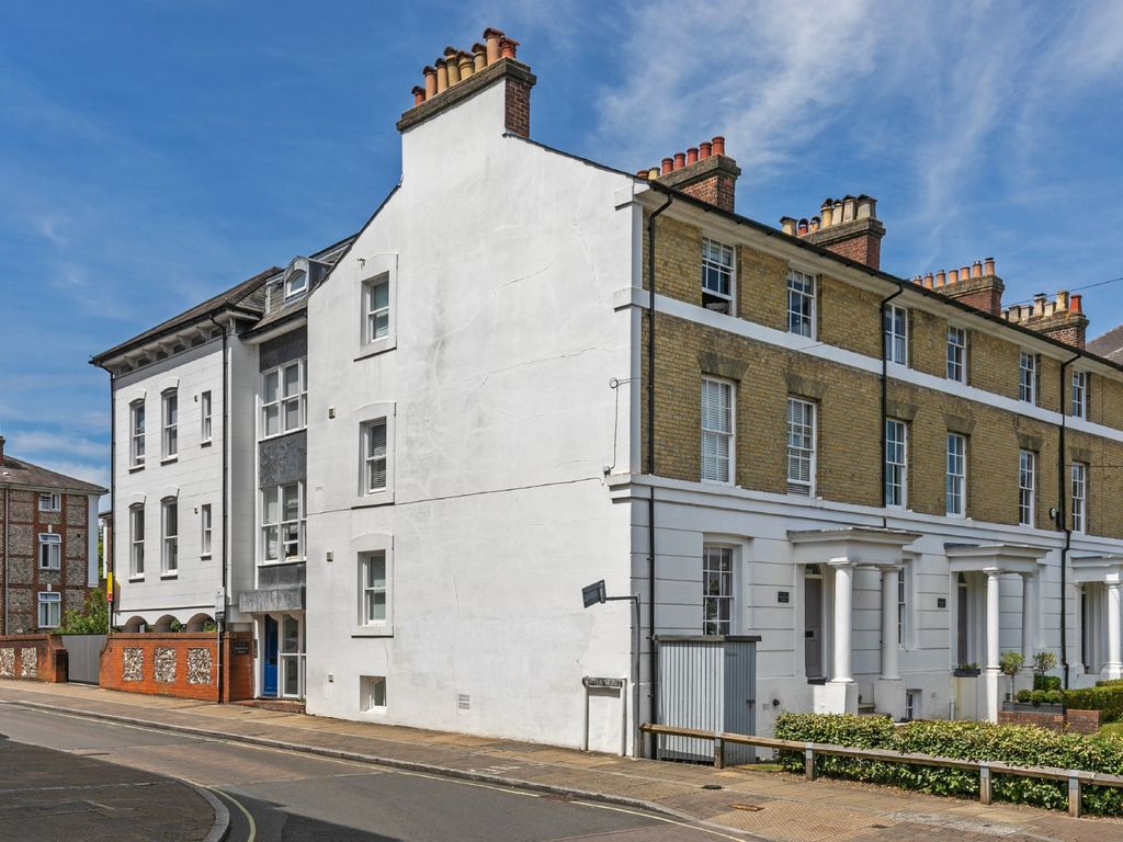 2 bed flat for sale in Tower Street, Winchester SO23 Zoopla