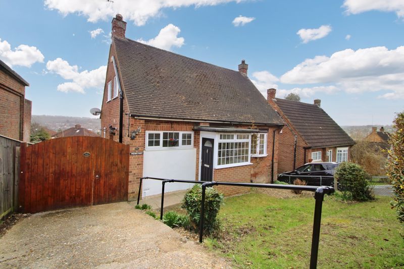 3 bed detached house for sale in Middlebrook Road, Downley, High