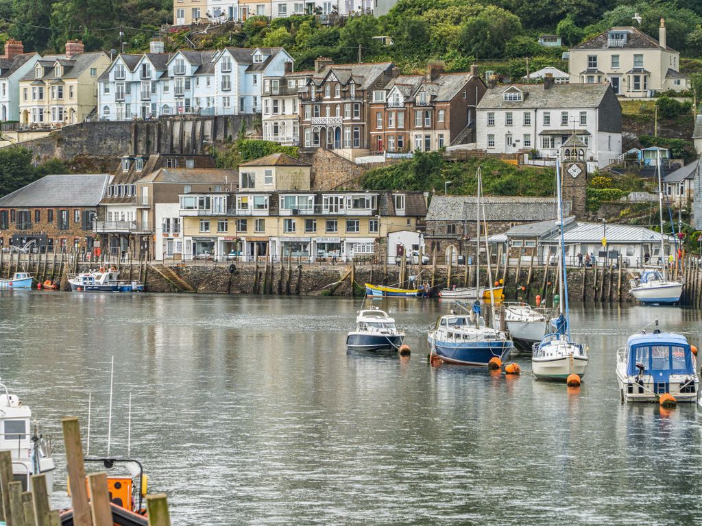 2 bed for sale in Hannafore Road, Looe, Cornwall PL13, £