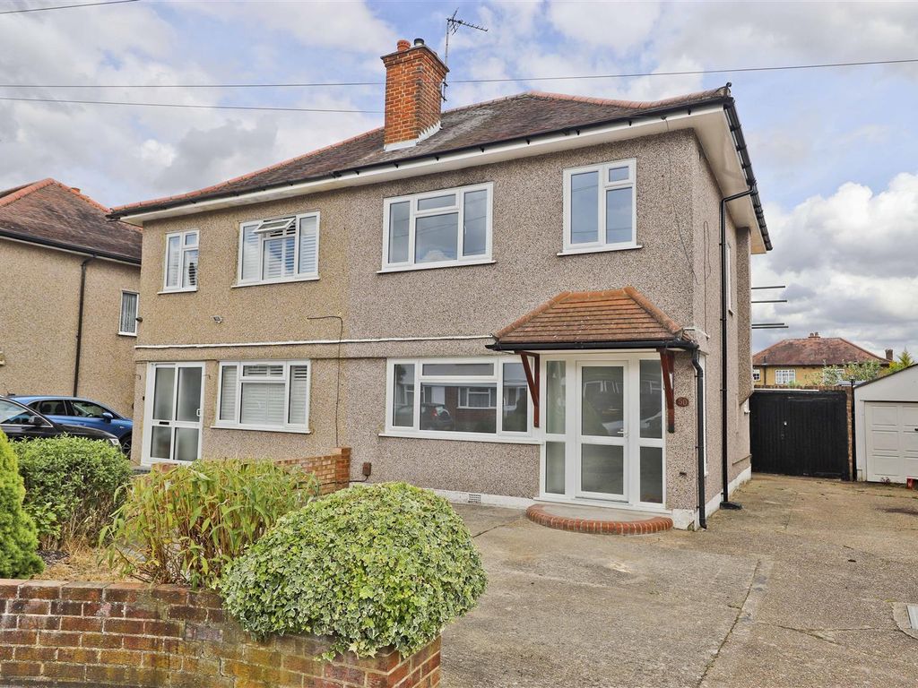 3 bed semidetached house for sale in Mansfield Drive, Hayes UB4 Zoopla