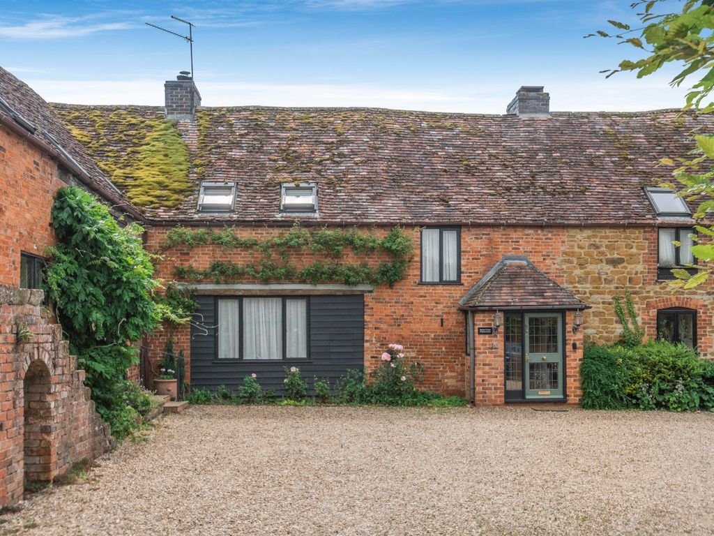 3 bed detached house for sale in Manor Barns, Barcheston, ShipstonOn