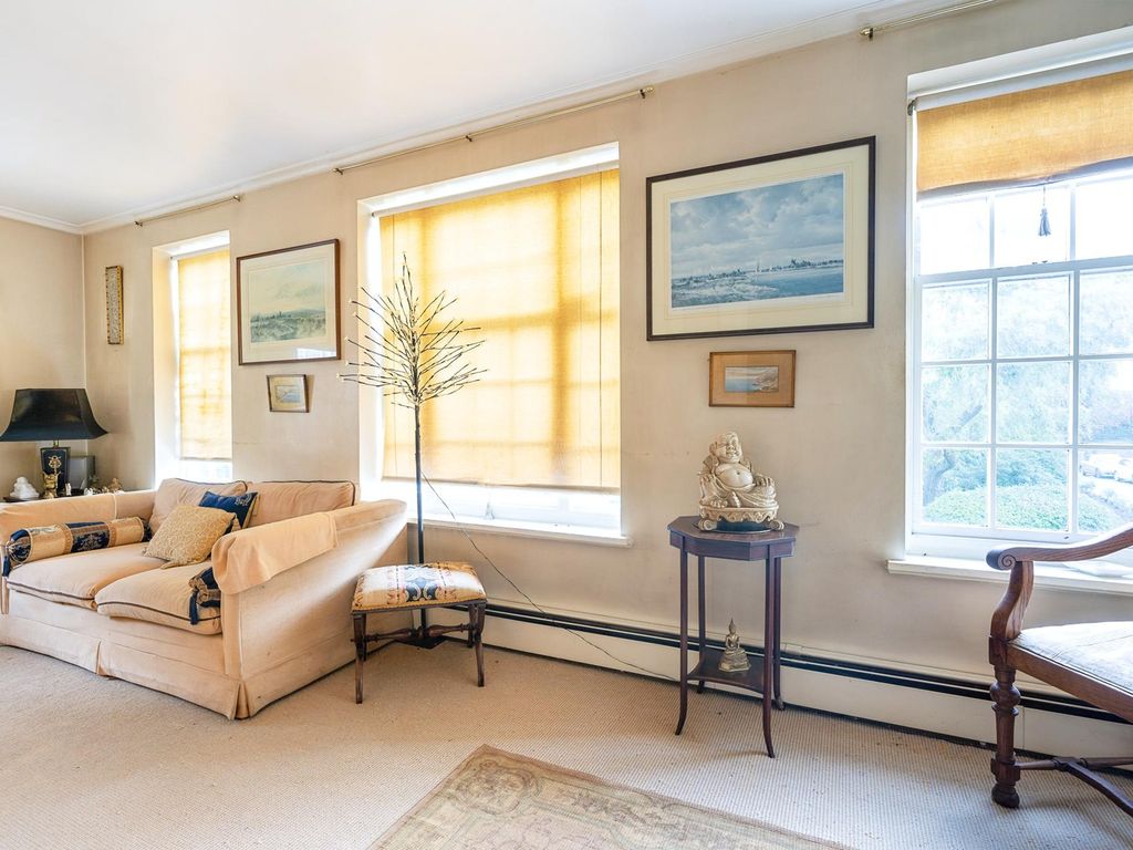 College Road, London SE21  