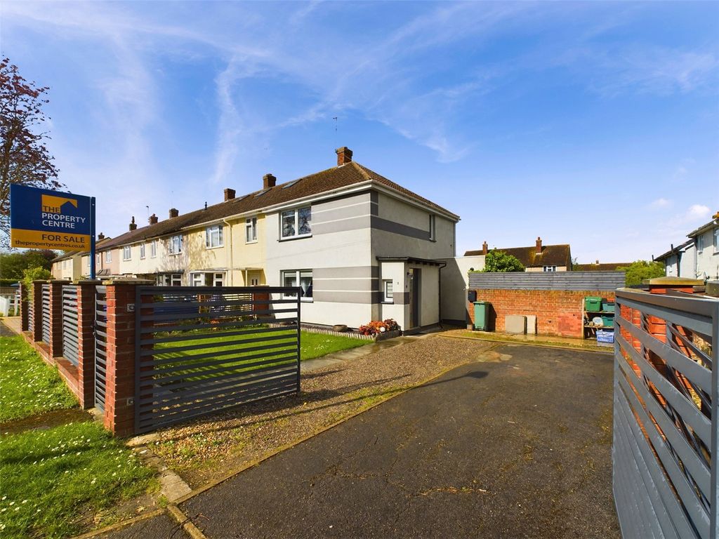 2 bed end terrace house for sale in Oldbury Road, Cheltenham