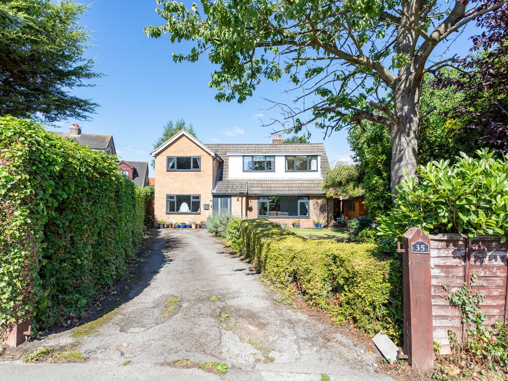 5 bed detached house for sale in York Road, Riccall, York YO19 Zoopla