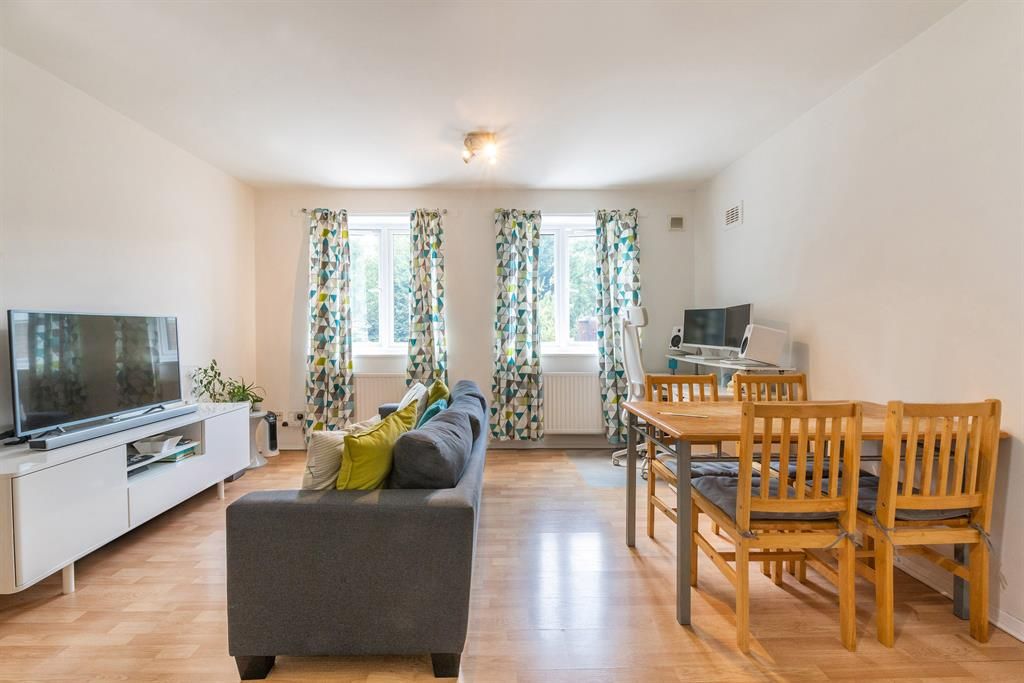 1 bed flat for sale in Kilburn High Road, London NW6 Zoopla