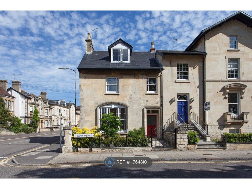 2 bed flat to rent in Eldon Square, Reading RG1 Zoopla