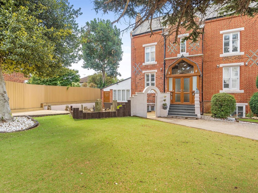 5 bed semidetached house for sale in Harefield Road, Uxbridge UB8 Zoopla