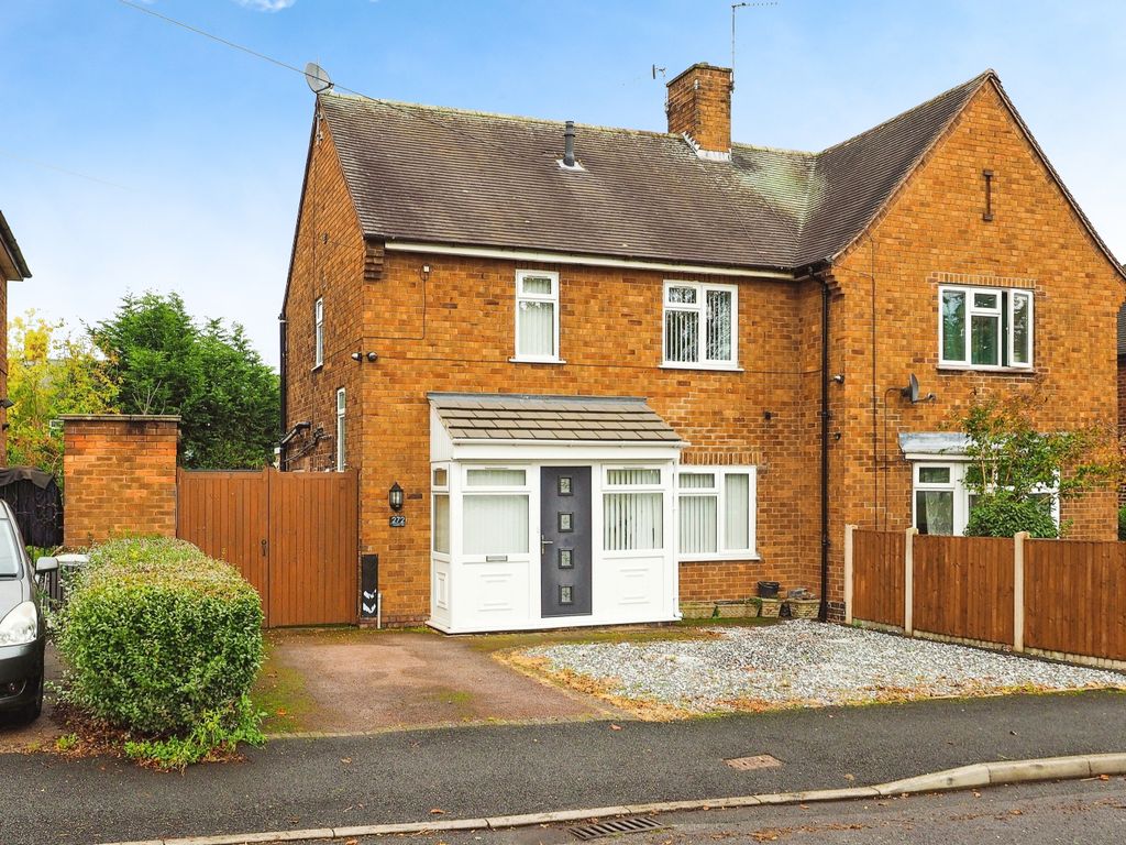 3 bed semidetached house for sale in Wollaton Vale, Nottingham