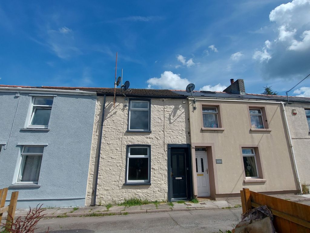 2 bed terraced house to rent in Pretoria Terrace, Tredegar