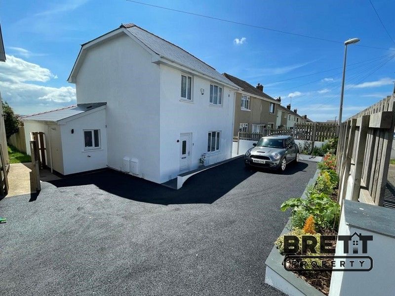 3 bed detached house for sale in Picton Road, Hakin, Milford Haven
