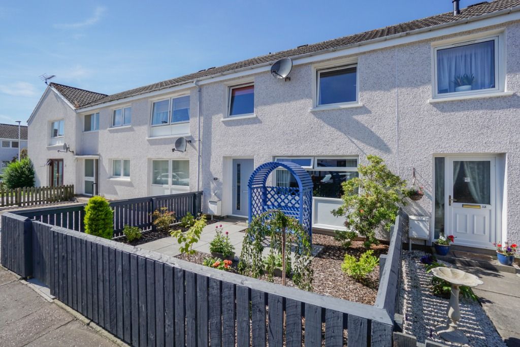 3 bed terraced house for sale in Pitreuchie Place, Forfar, Angus DD8