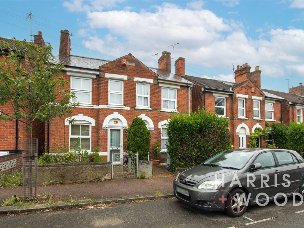 2 bed semidetached house for sale in Gladstone Road, Colchester, Essex