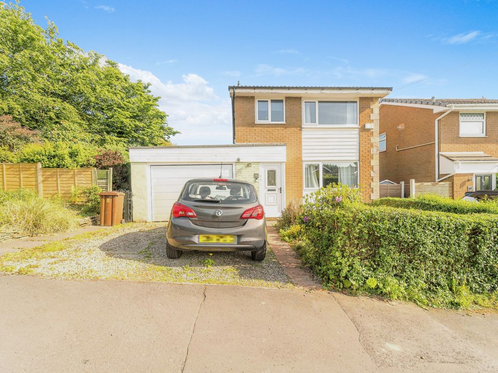 3 bed semidetached house for sale in Delamere Road, Briercliffe