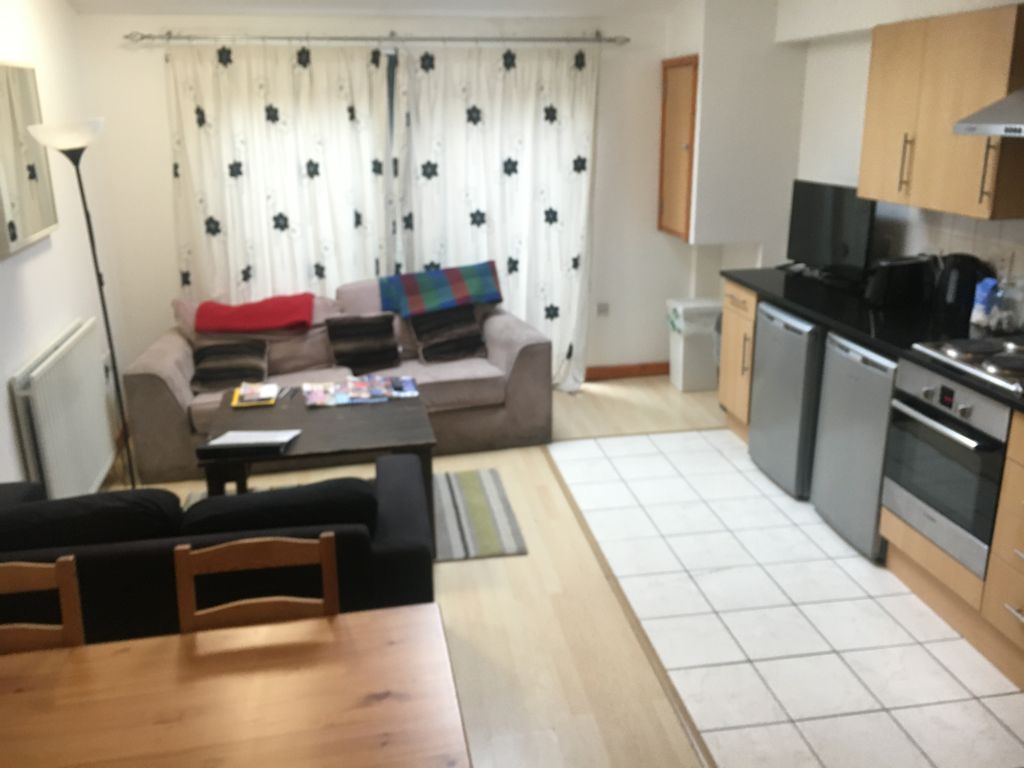 4 bed shared to rent in Wedmore Street, Archway
