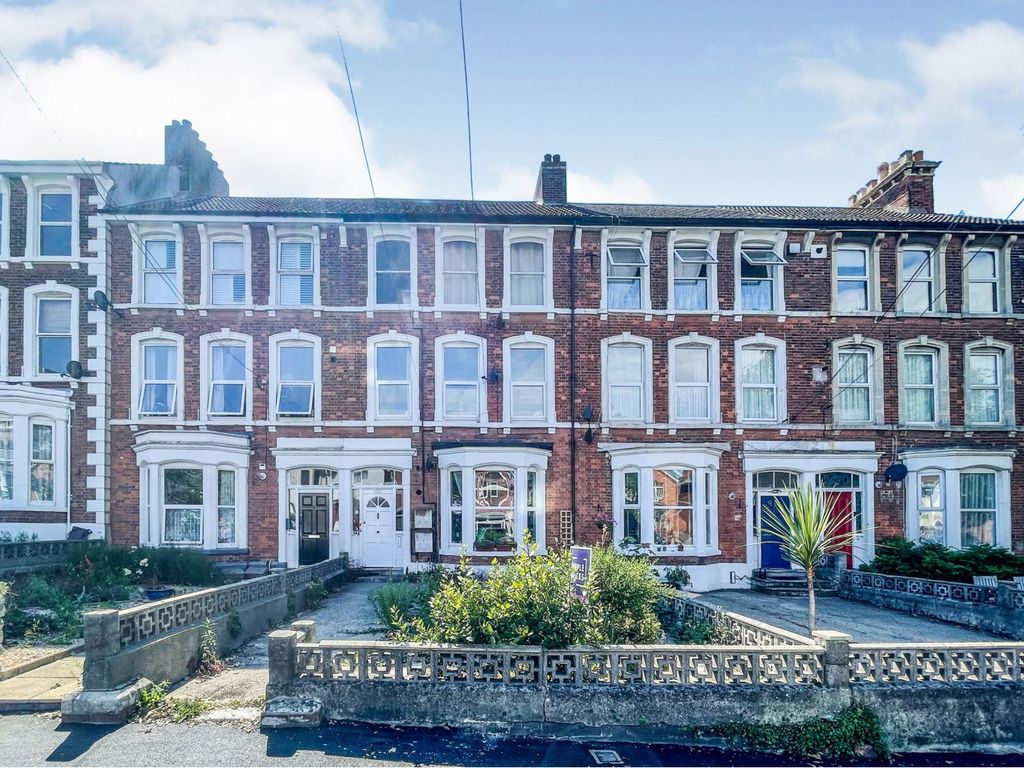 2 bed flat for sale in Dorchester Road, Weymouth DT4 Zoopla