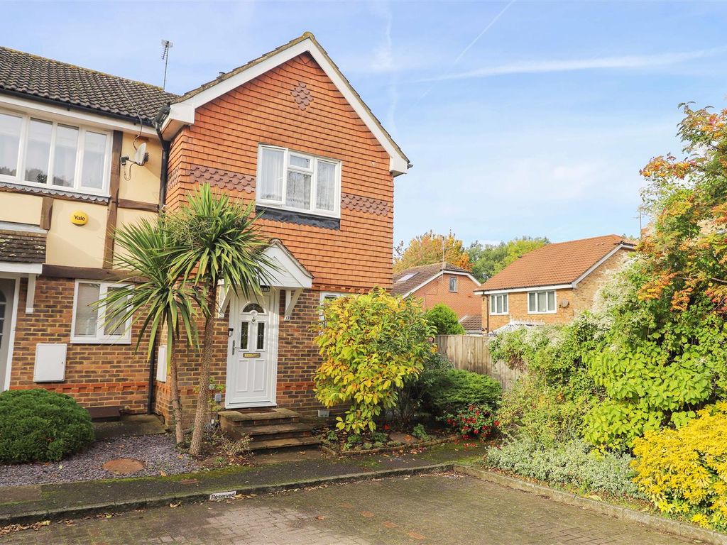 Ivybridge Close, Hillingdon UB8  