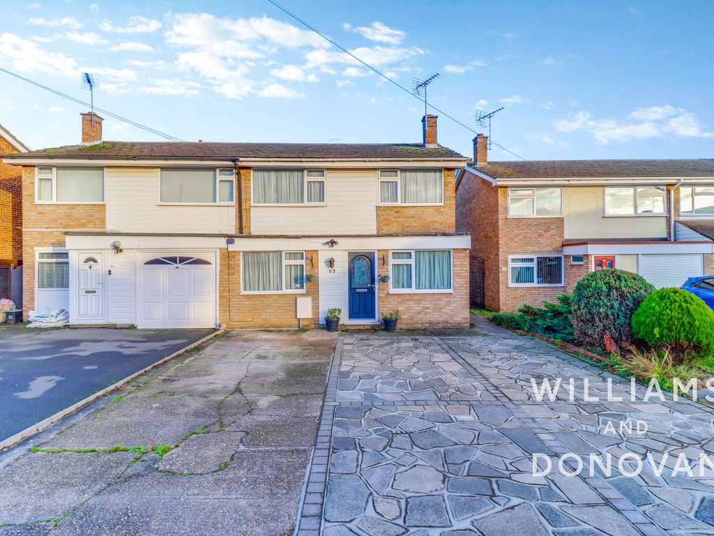 4 bed semidetached house for sale in Meadway, Benfleet SS7, £425,000