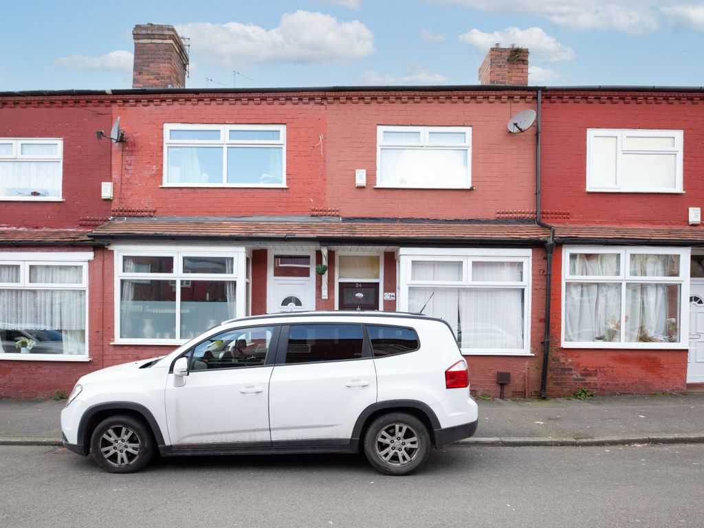 2 bed terraced house for sale in Fold Street, Manchester M40, £93,000