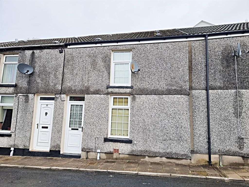2 bed terraced house to rent in Long Row, Blaenllechau, Ferndale CF43