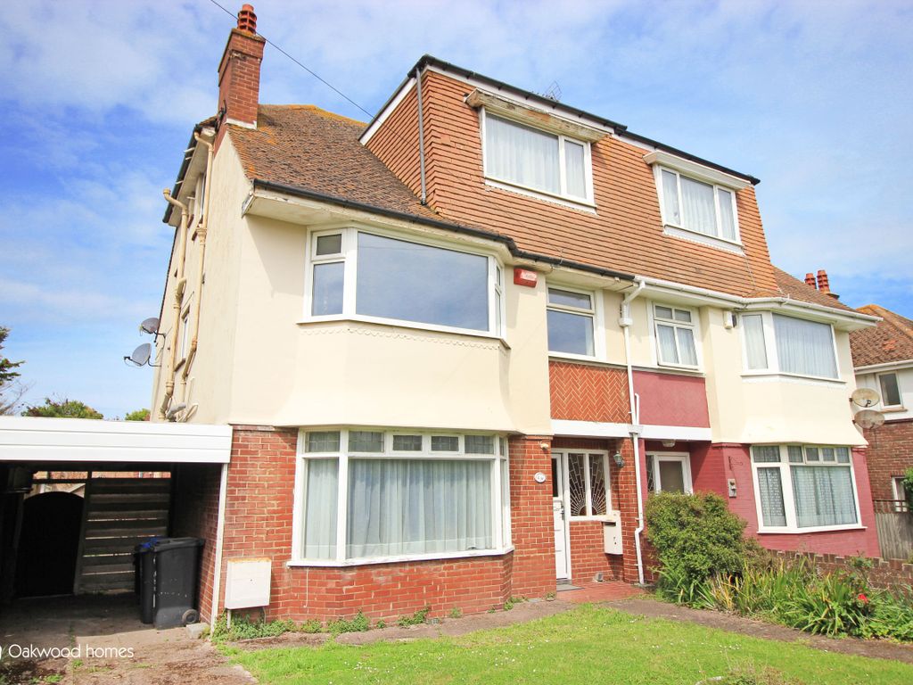 7 bed semidetached house for sale in Princes Gardens, Cliftonville